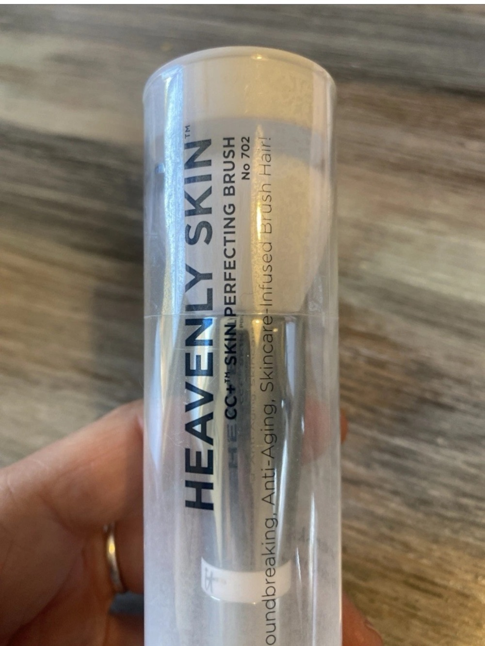 It Cosmetics Heavenly Luxe Flawless Foundation CC+ Skin Perfecting Brush New